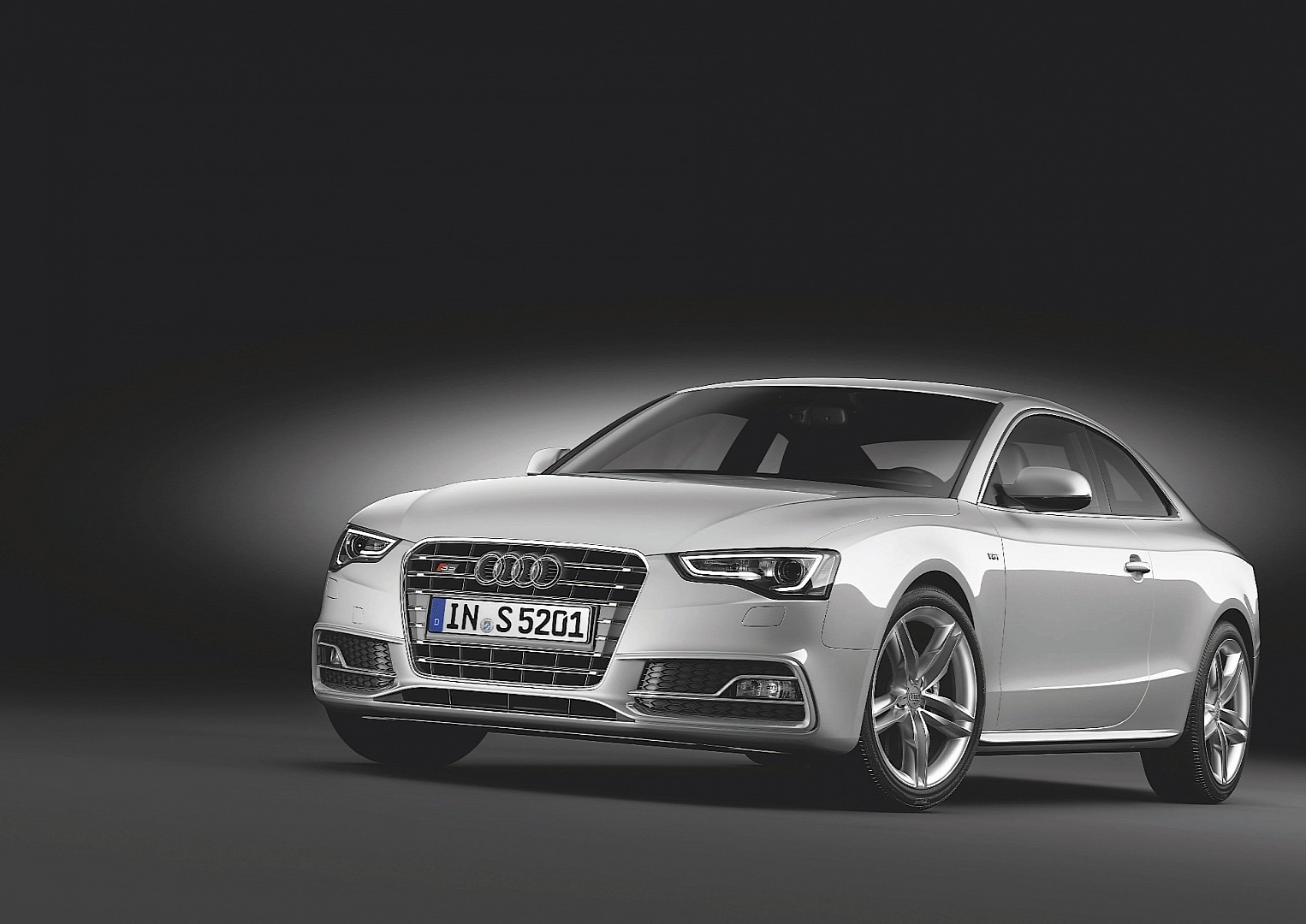 Audi S5 photo 9