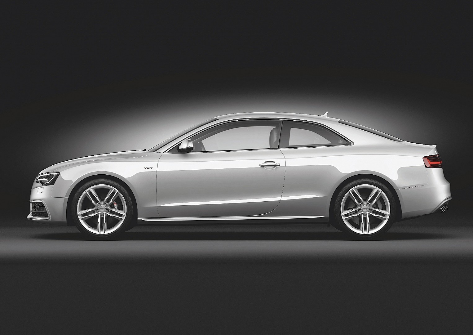 Audi S5 photo 11