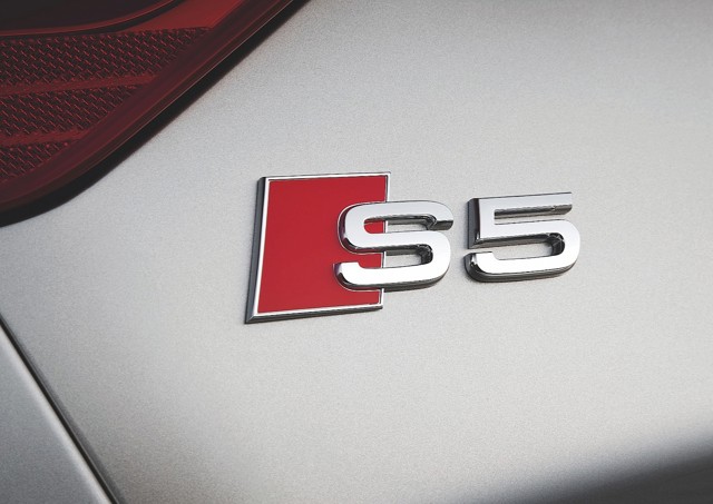 Audi S5 foto 18