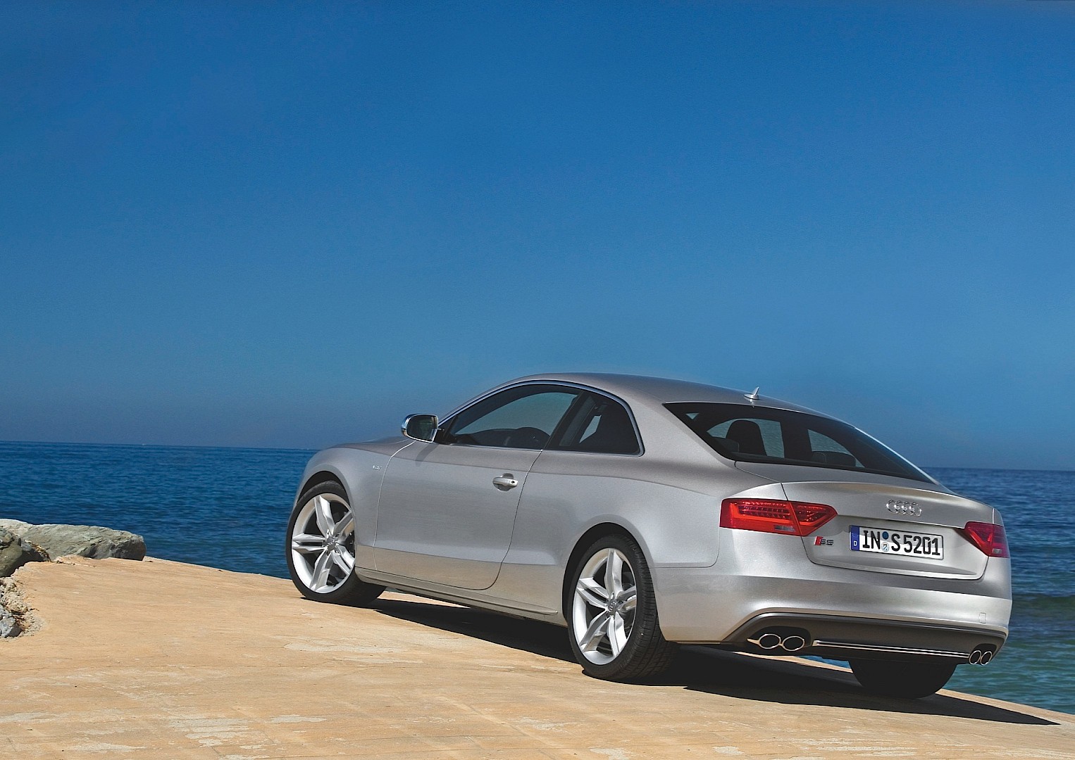 Audi S5 photo 23