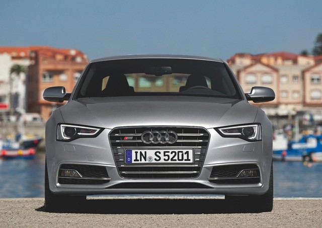 Audi S5 foto 24