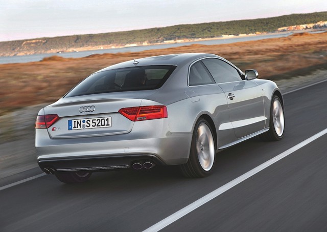 Audi S5 foto 26