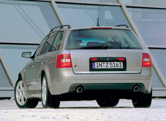 Audi S6 Avant photo 8