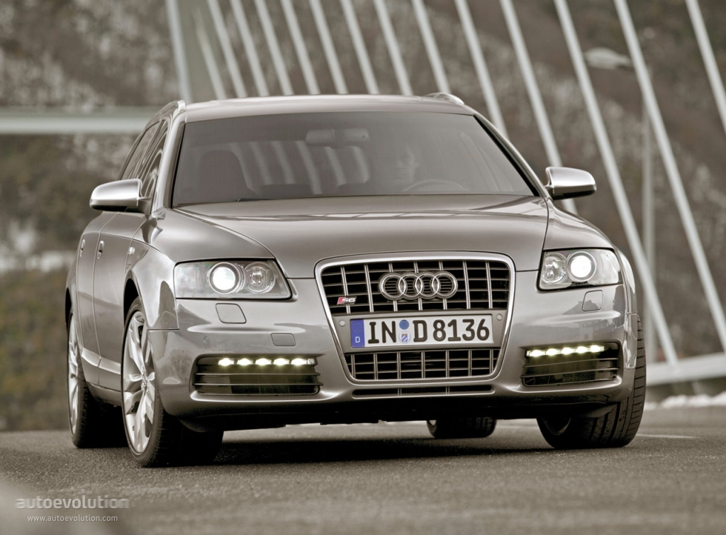 AUDI S6 Avant
