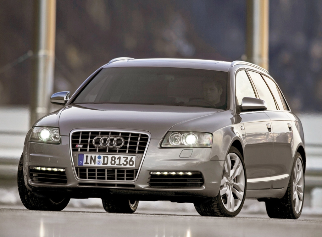 Audi S6 Avant photo 2