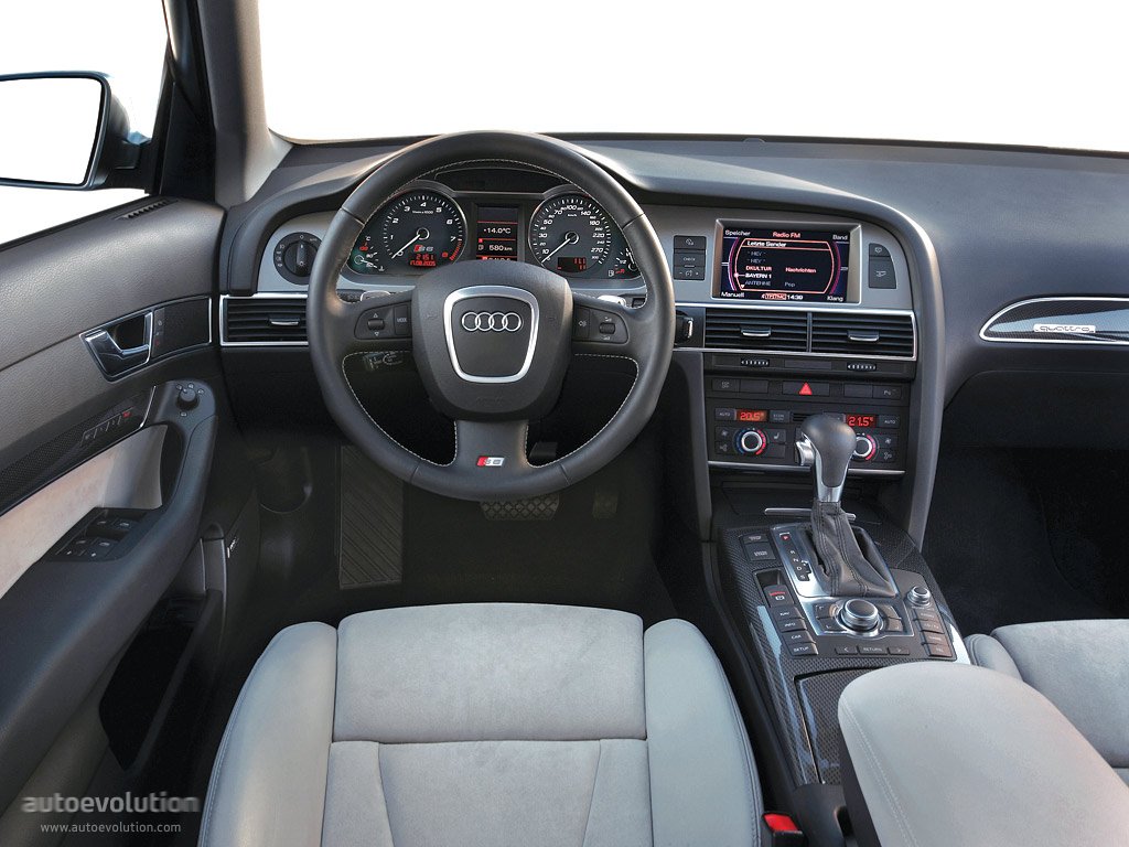 Audi S6 Avant photo 9