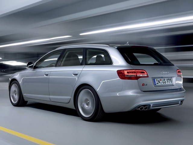 Audi S6 Avant photo 36