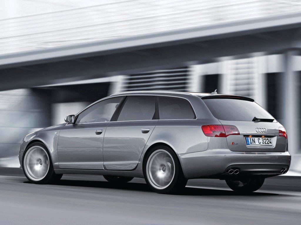 Audi S6 Avant photo 14