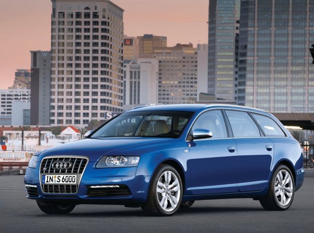Audi S6 Avant photo 19