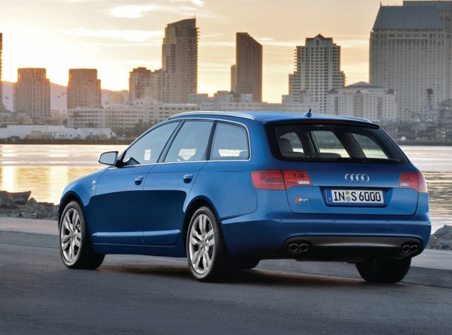 Audi S6 Avant photo 23