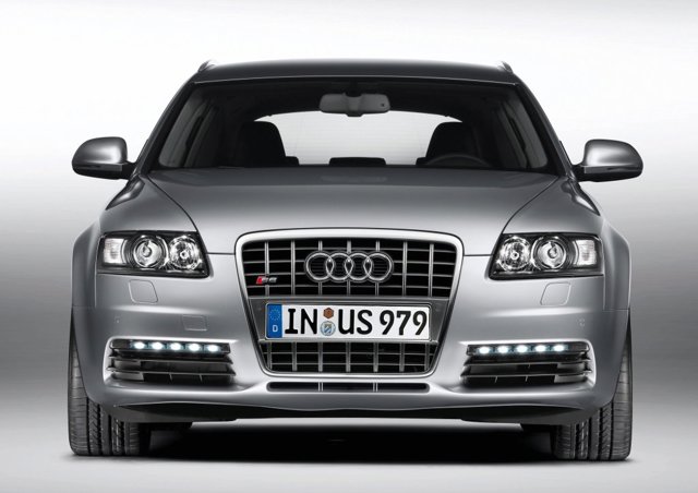 Audi S6 Avant photo 3