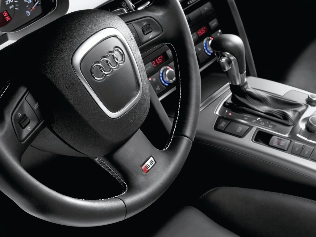 Audi S6 Avant photo 41