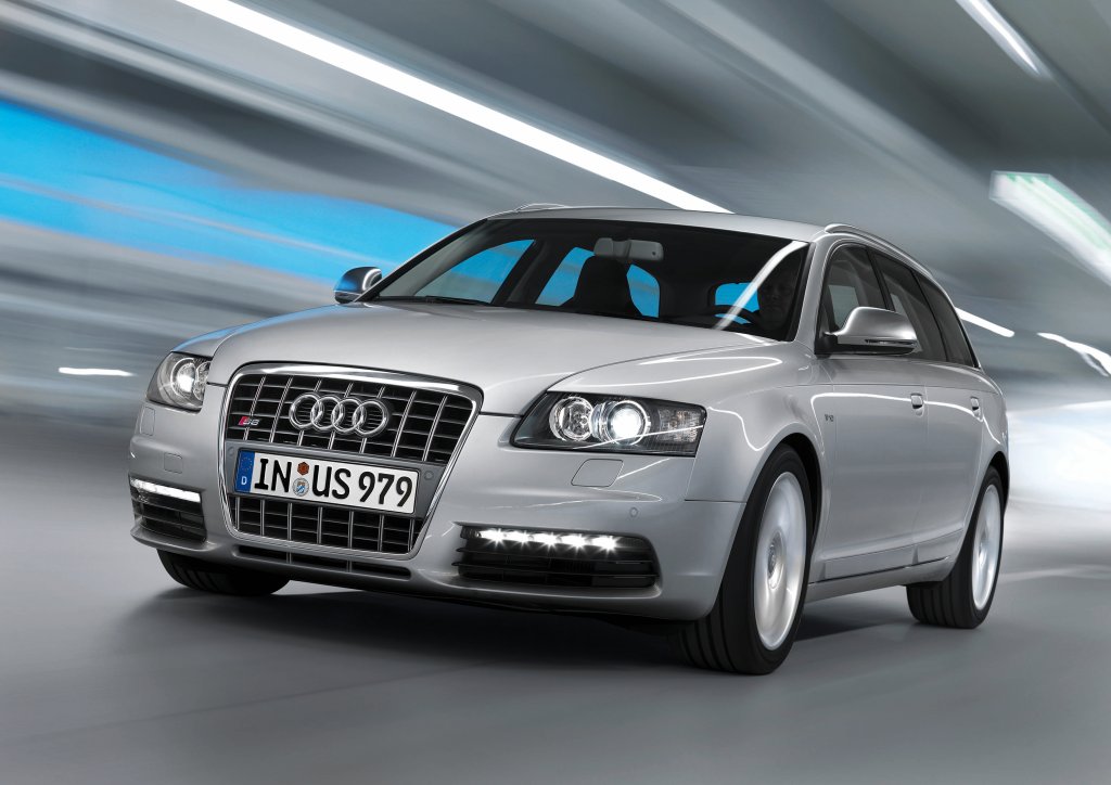 Audi S6 Avant photo 6