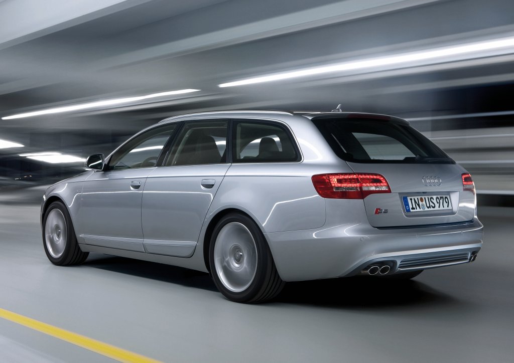 Audi S6 Avant photo 7