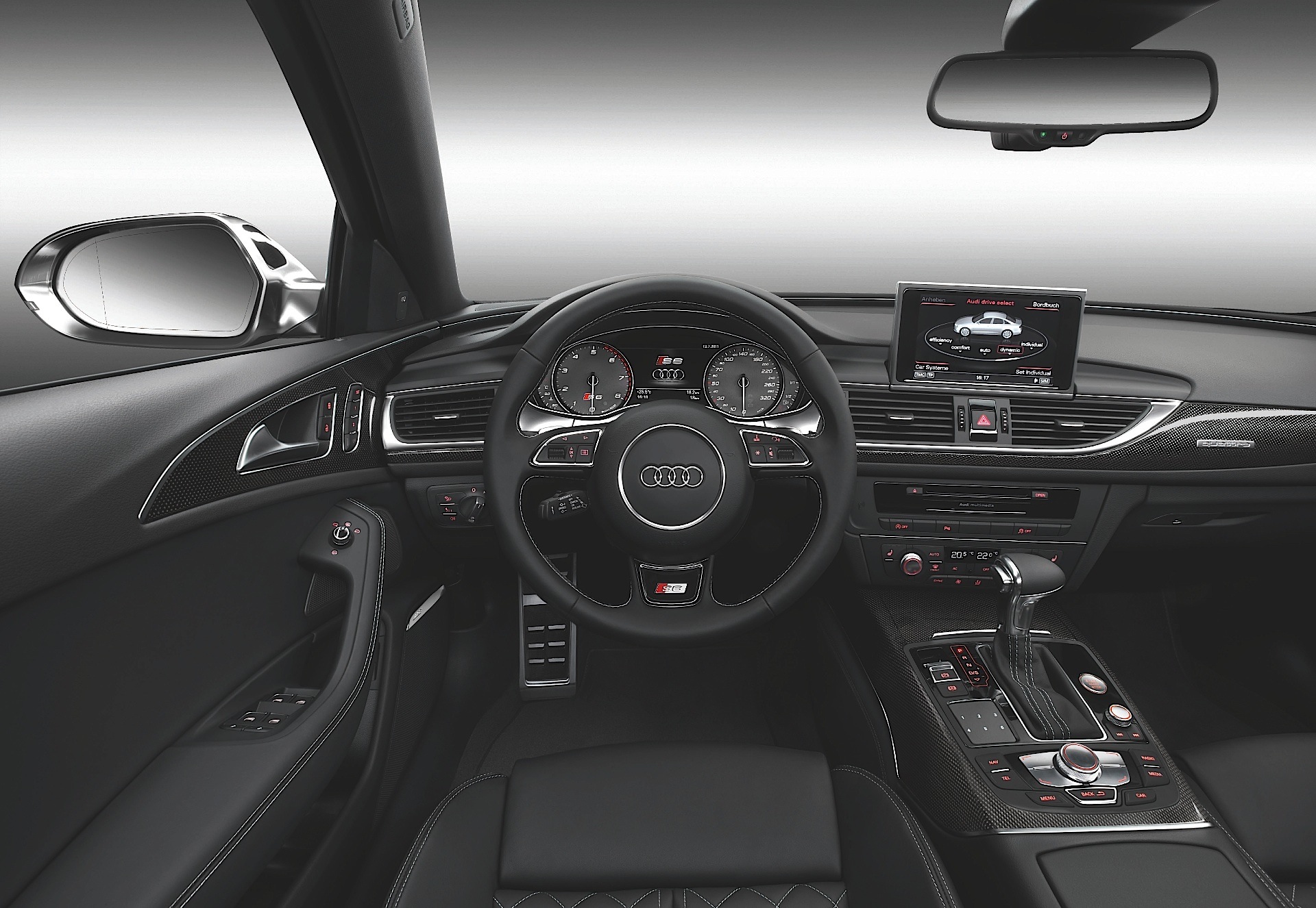 Audi S6 Avant photo 35