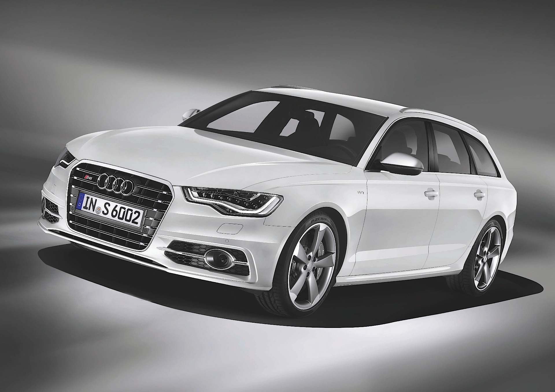 Audi S6 Avant photo 19