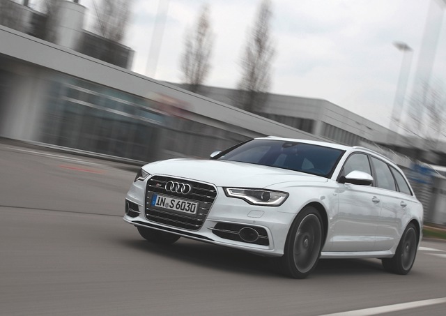 Audi S6 Avant photo 31