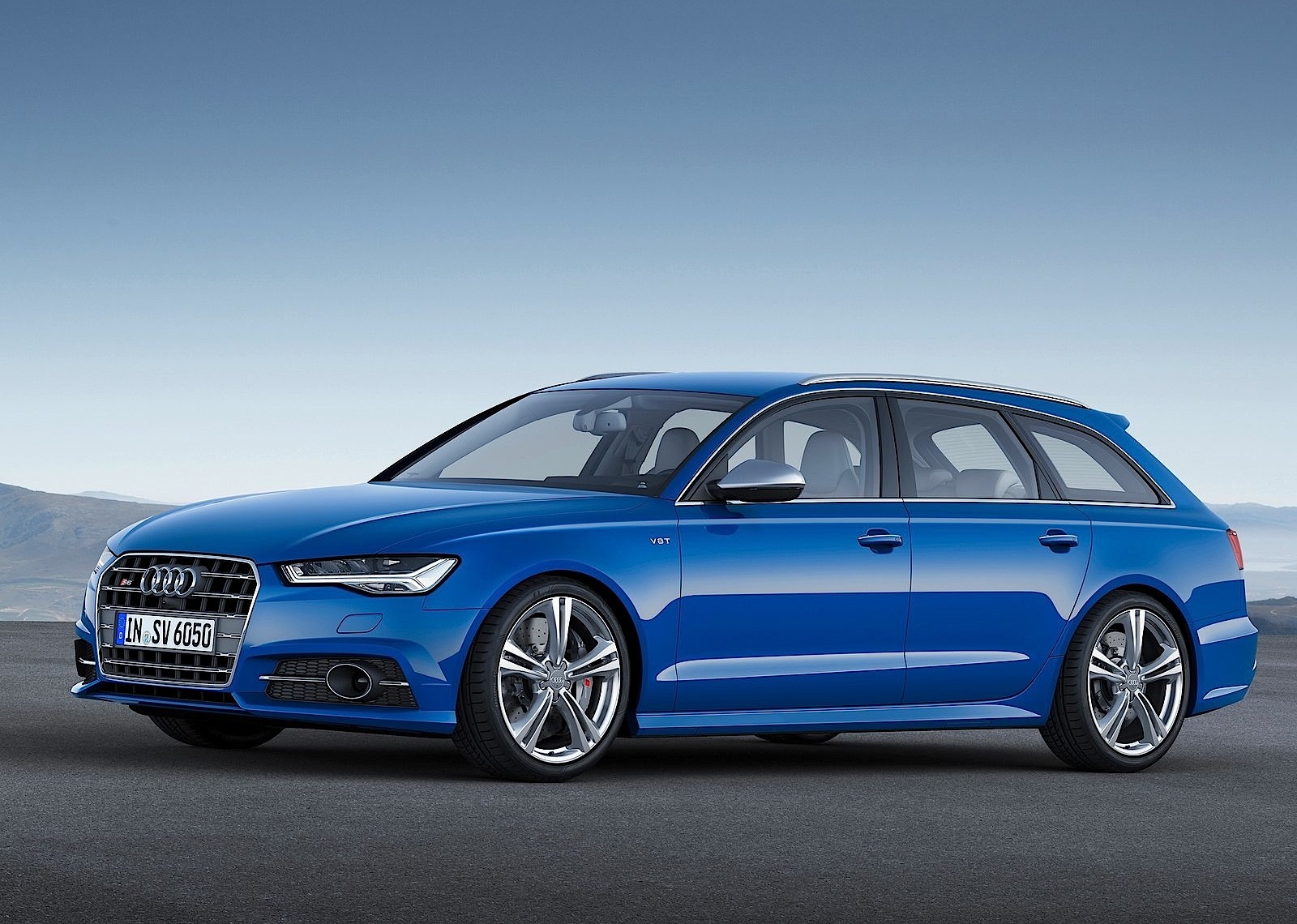 Audi S6 Avant photo 5