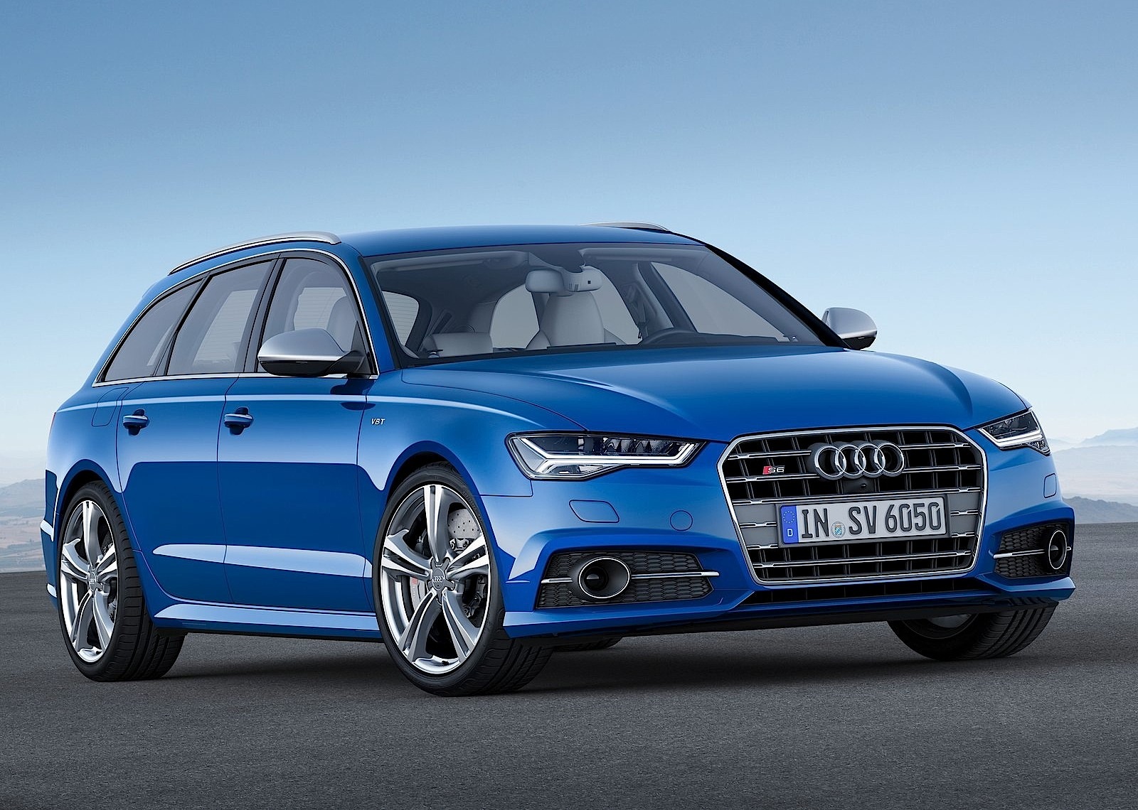 Audi S6 Avant photo 6
