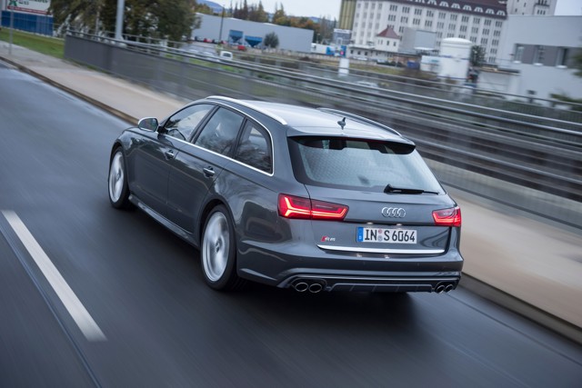 Audi S6 Avant foto 18