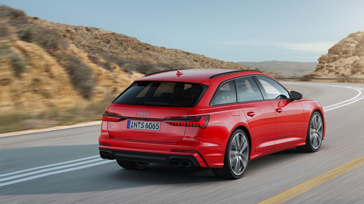 Audi AUDI S6 4.0L TFSI Quattro 7AT (420 HP)