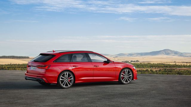 Audi S6 Avant photo 12