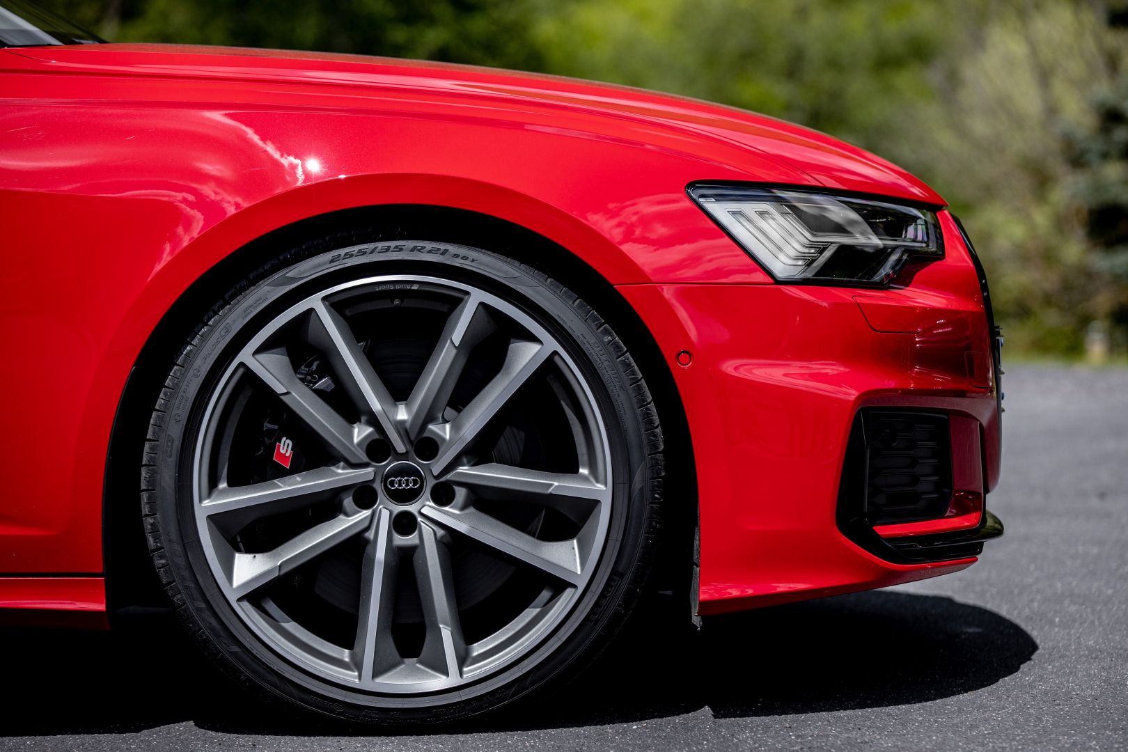 Audi S6 Avant photo 19