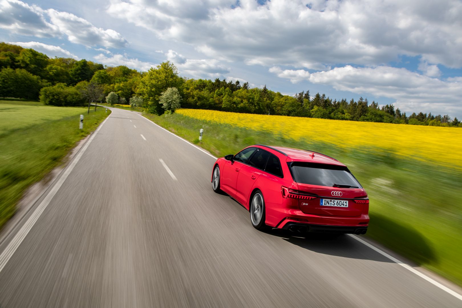 Audi S6 Avant photo 23