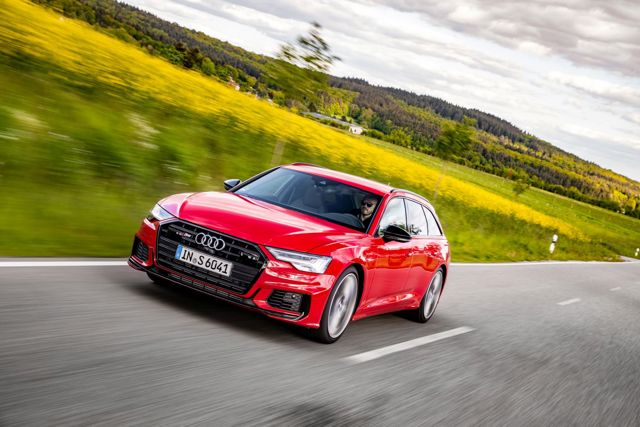 Audi S6 Avant photo 32