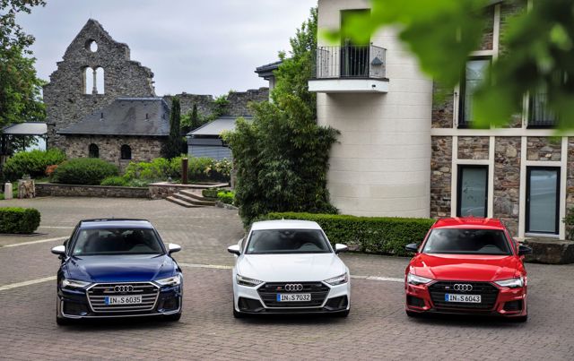 Audi S6 Avant photo 33