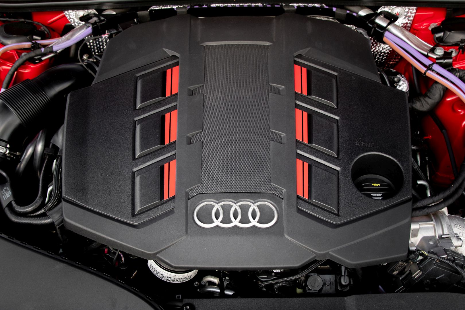 Audi S6 Avant photo 41