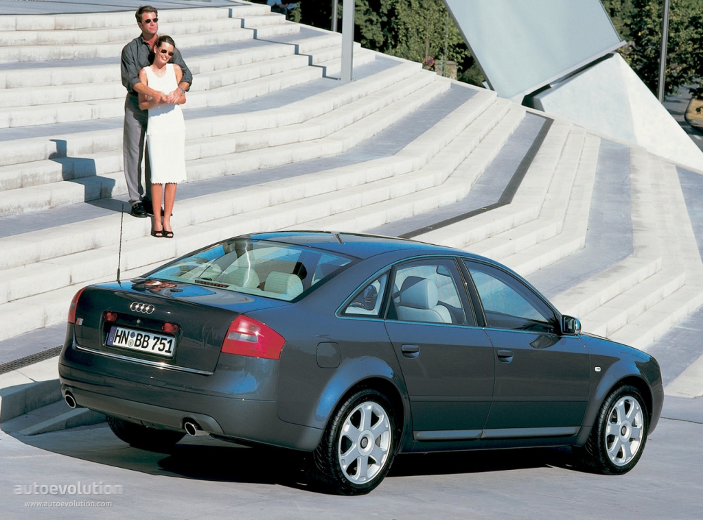 Audi S6 photo 6