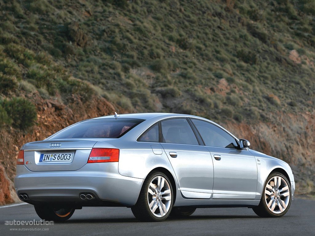 Audi S6 photo 7