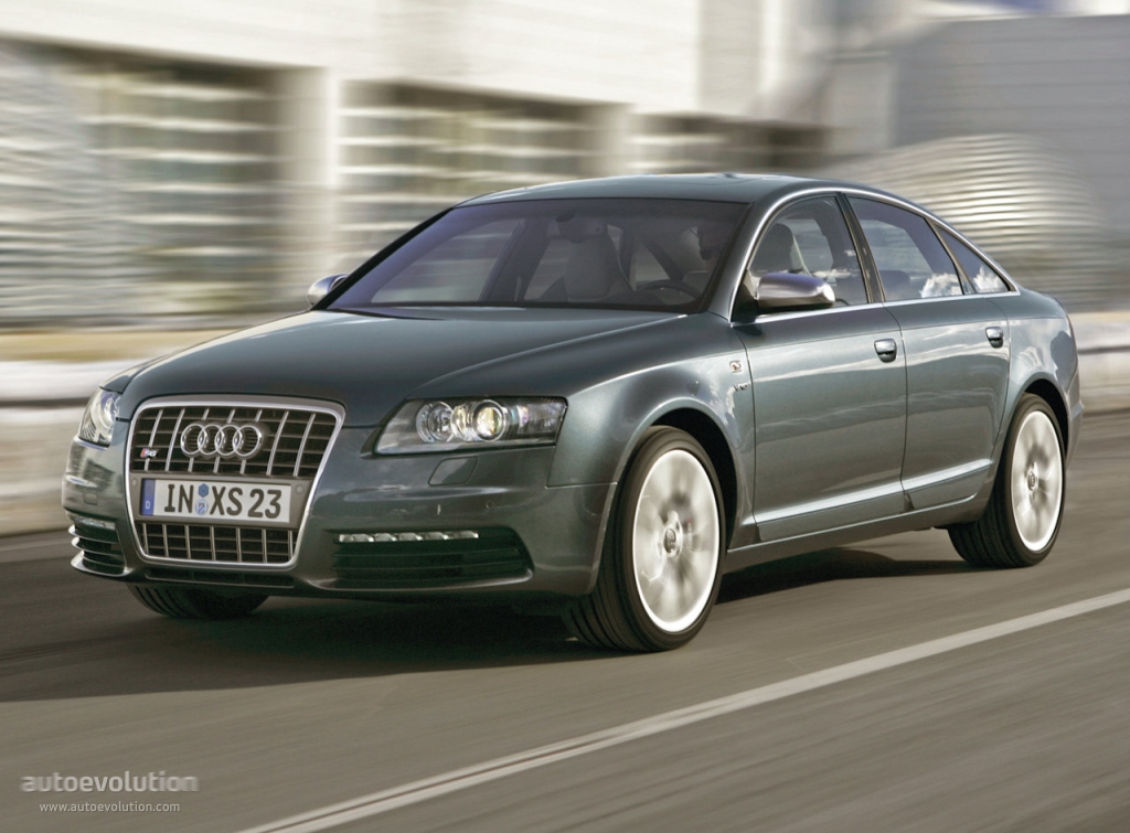 Audi S6 photo 2