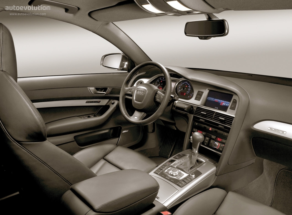 Audi S6 photo 11