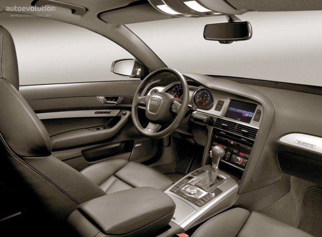 Audi S6 photo 11