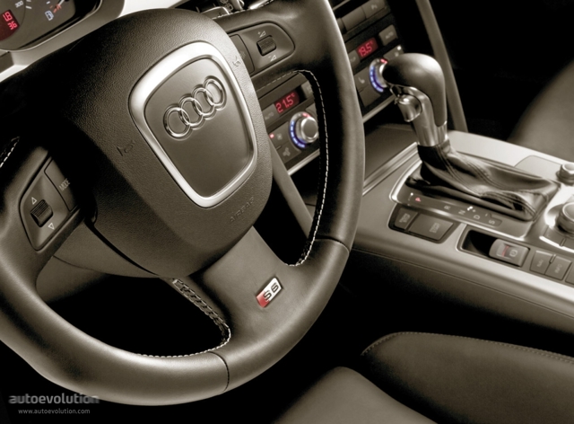 Audi S6 photo 13