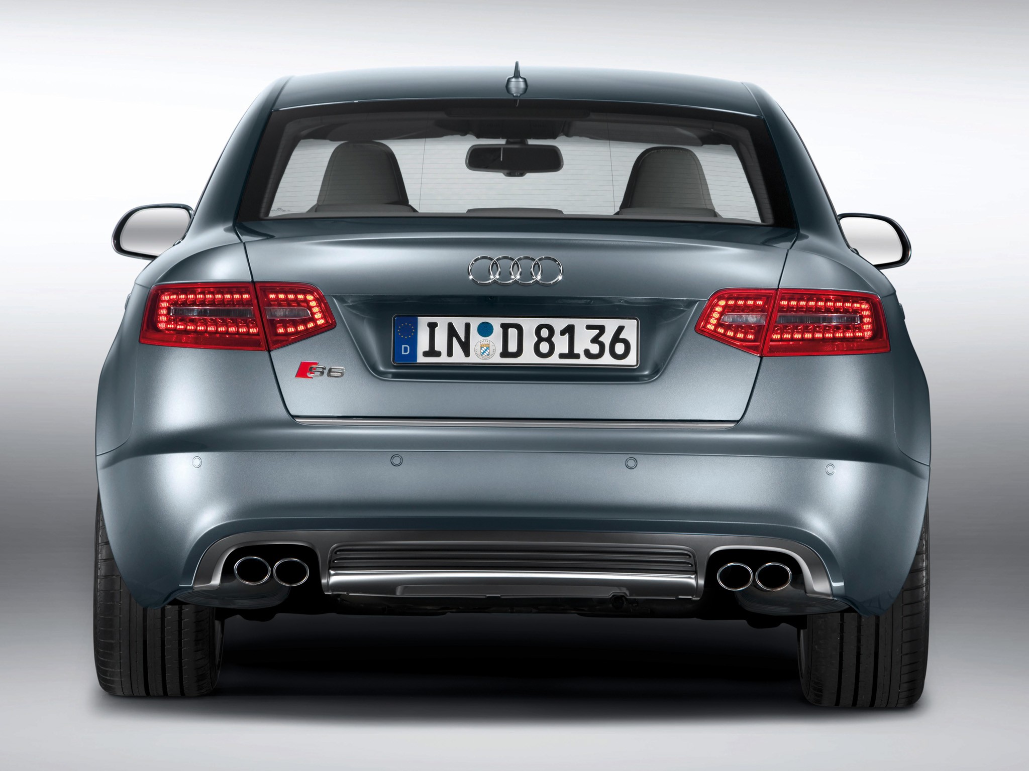 Audi S6 photo 28