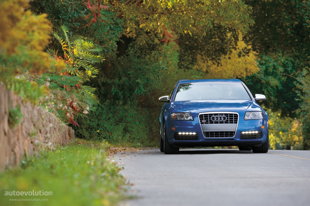 Audi S6 photo 7