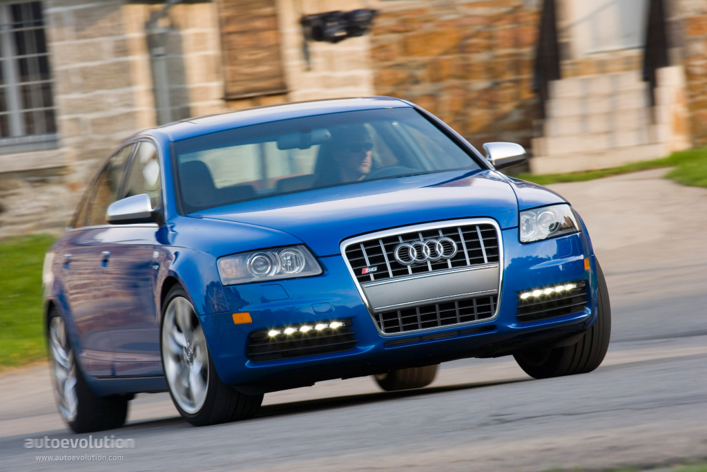 Audi S6 photo 10