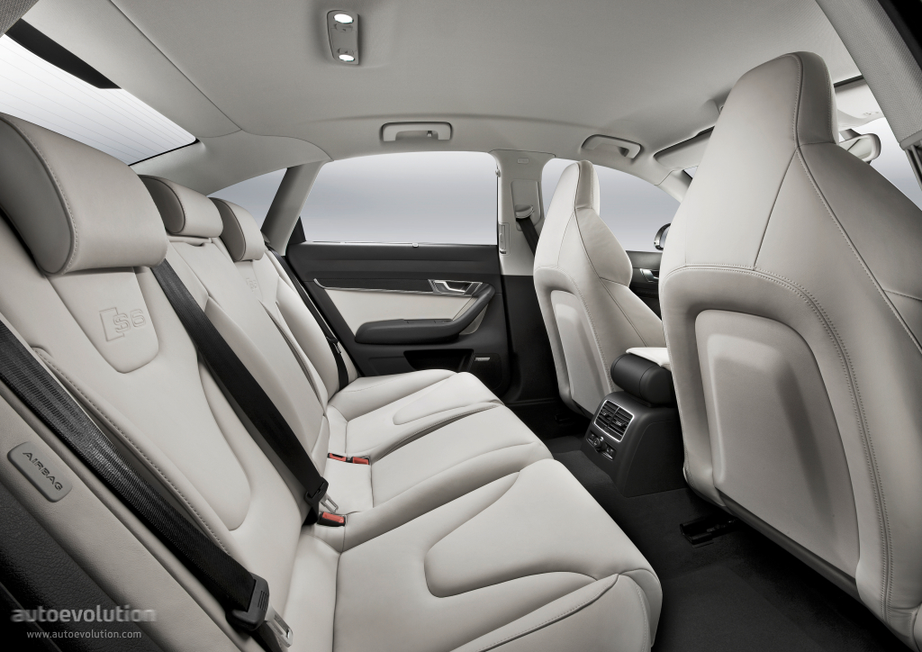 Audi S6 photo 35