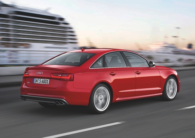 Audi S6 photo 3