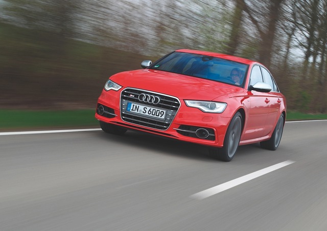 Audi S6 photo 30