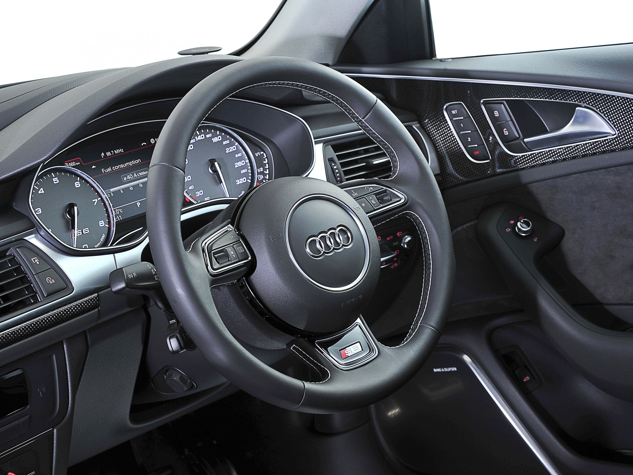 Audi S6 photo 86