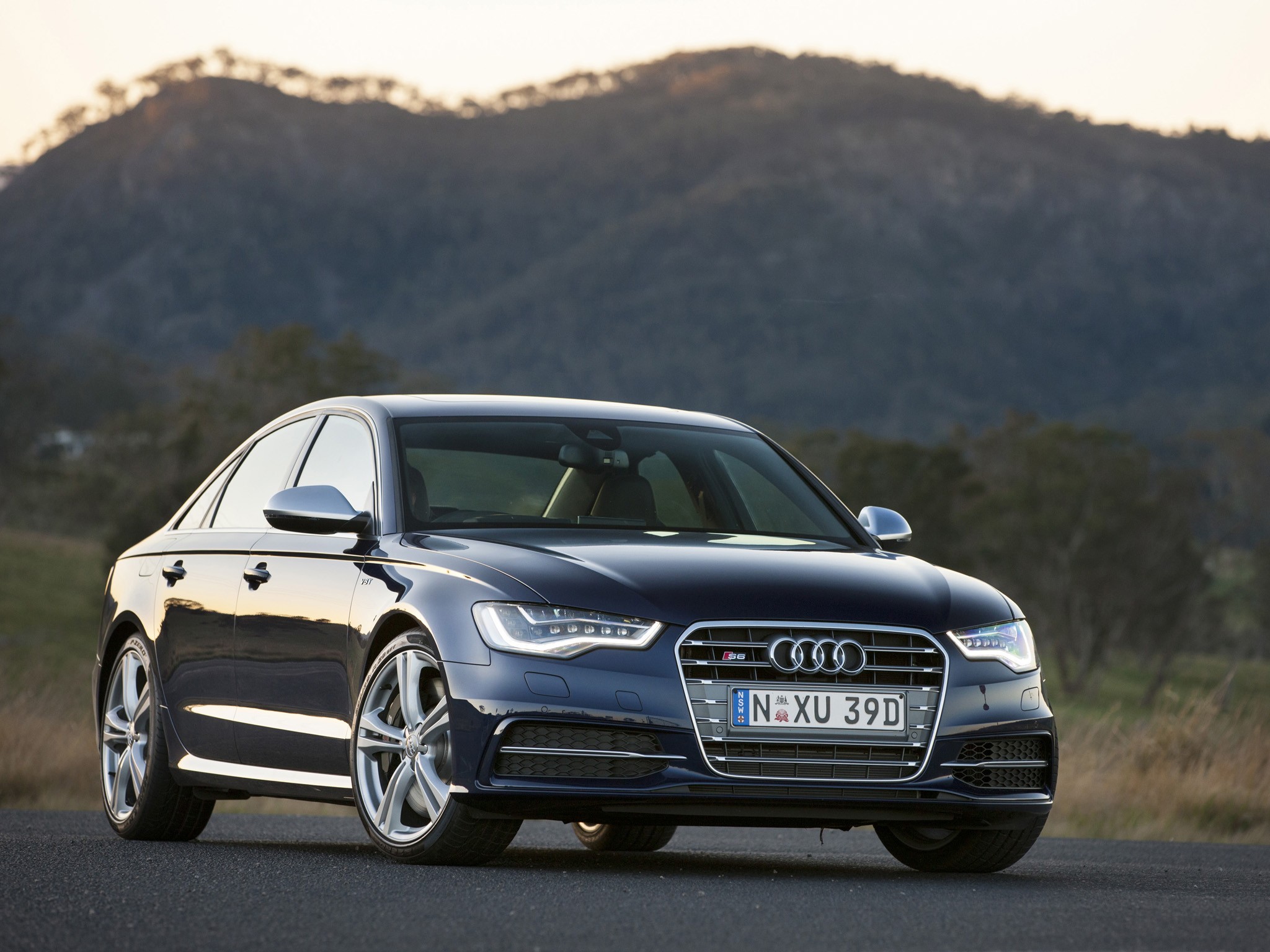 Audi S6 photo 40
