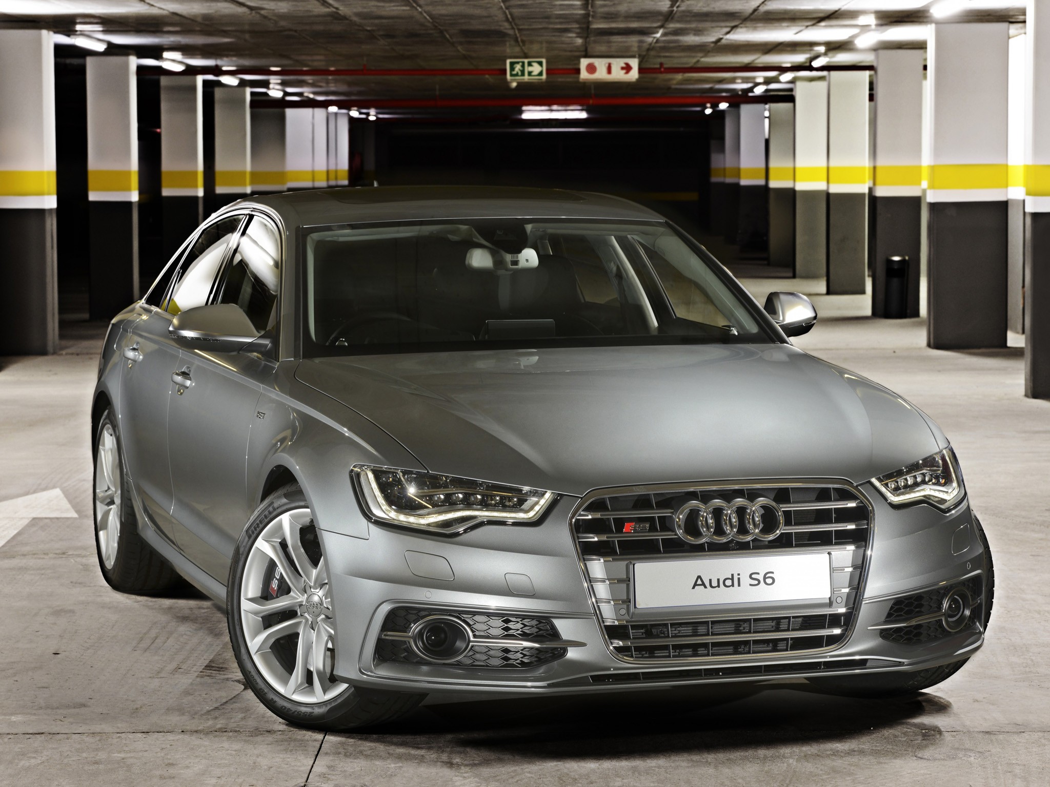 Audi S6 photo 65