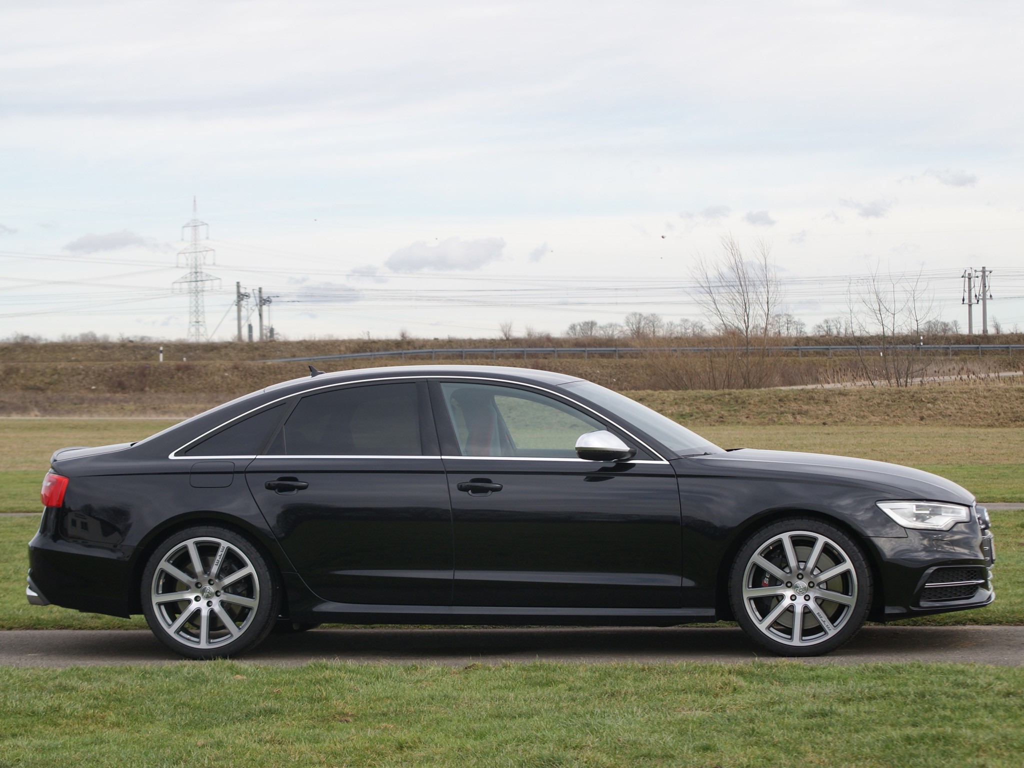 Audi S6 photo 70