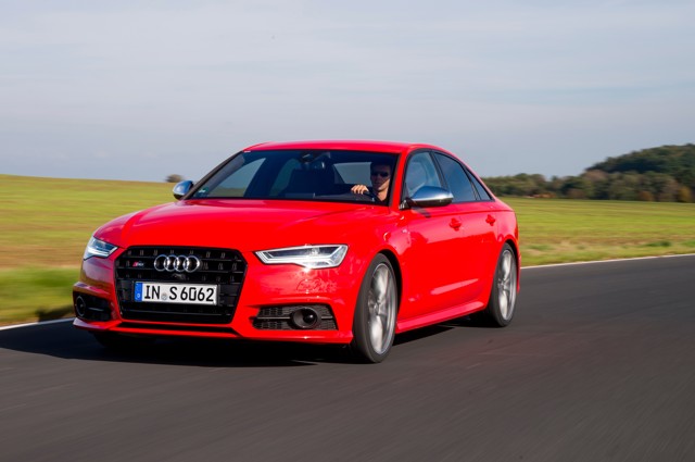 Audi S6 photo 13
