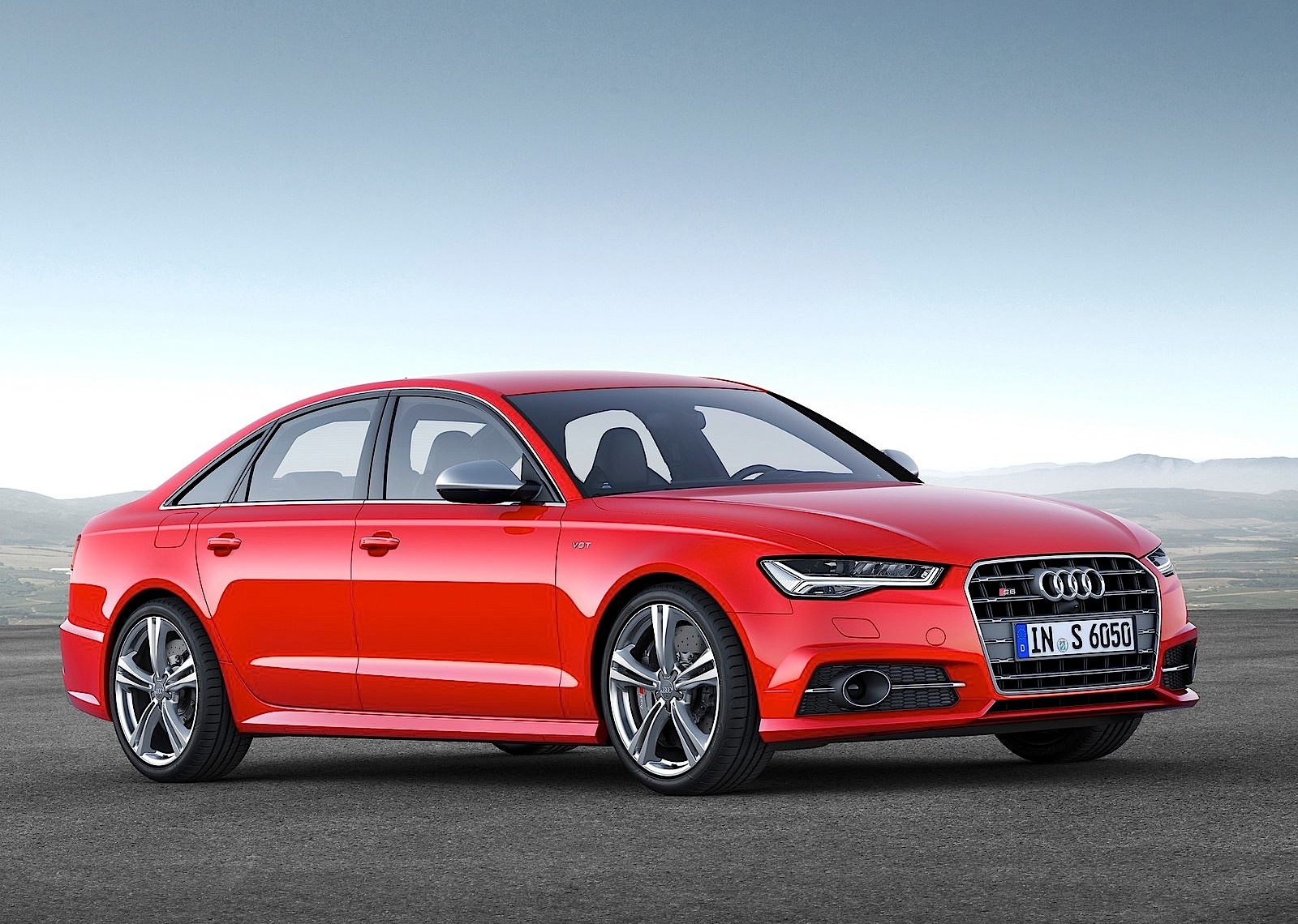 Audi S6 photo 3
