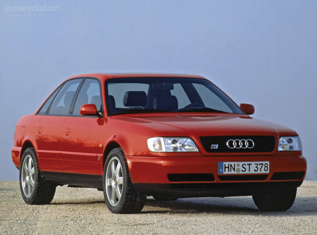 Audi S6 photo 2